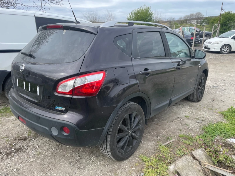 Nissan Qashqai 1.5, снимка 4 - Автомобили и джипове - 49914851