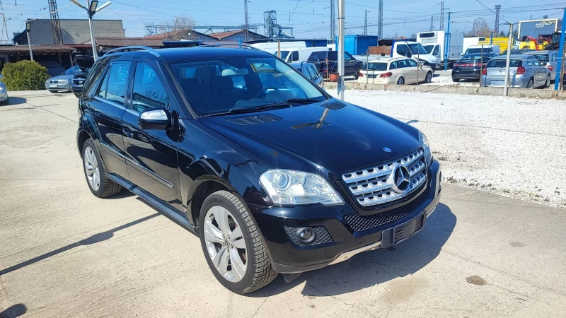 Mercedes-Benz ML 320 CDI SPORT, снимка 2 - Автомобили и джипове - 52333204