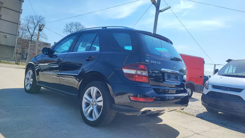 Mercedes-Benz ML 320 CDI SPORT, снимка 8 - Автомобили и джипове - 52333204