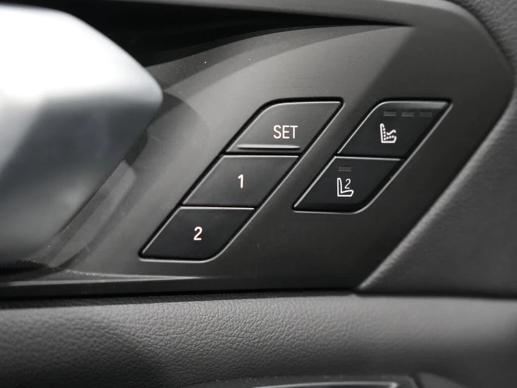 BMW X5 * АВТО КРЕДИТ* ЦЕНА ДО БГ * СЕРВИЗНА ИСТОРИЯ *  - изображение 10