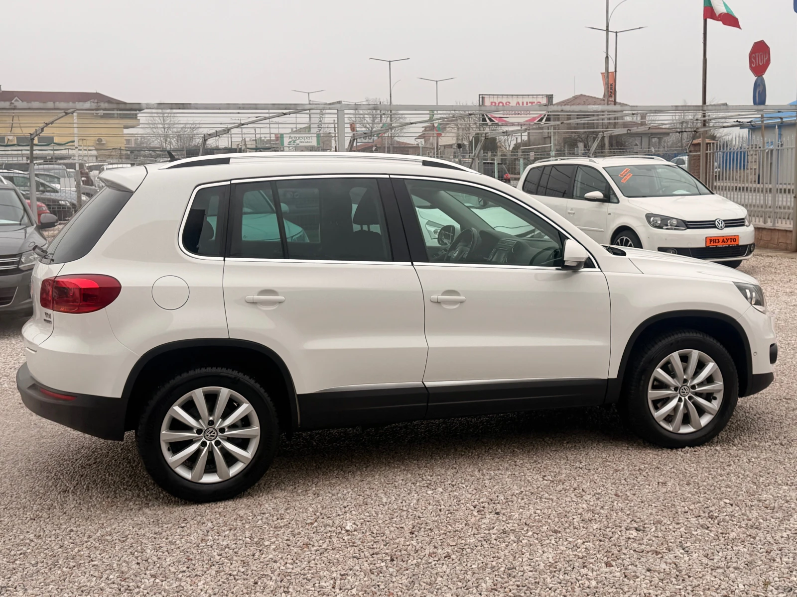 VW Tiguan 2.0TDI* 100%KM* 6ks* MULTI VOLAN* Navi* FACE - изображение 4