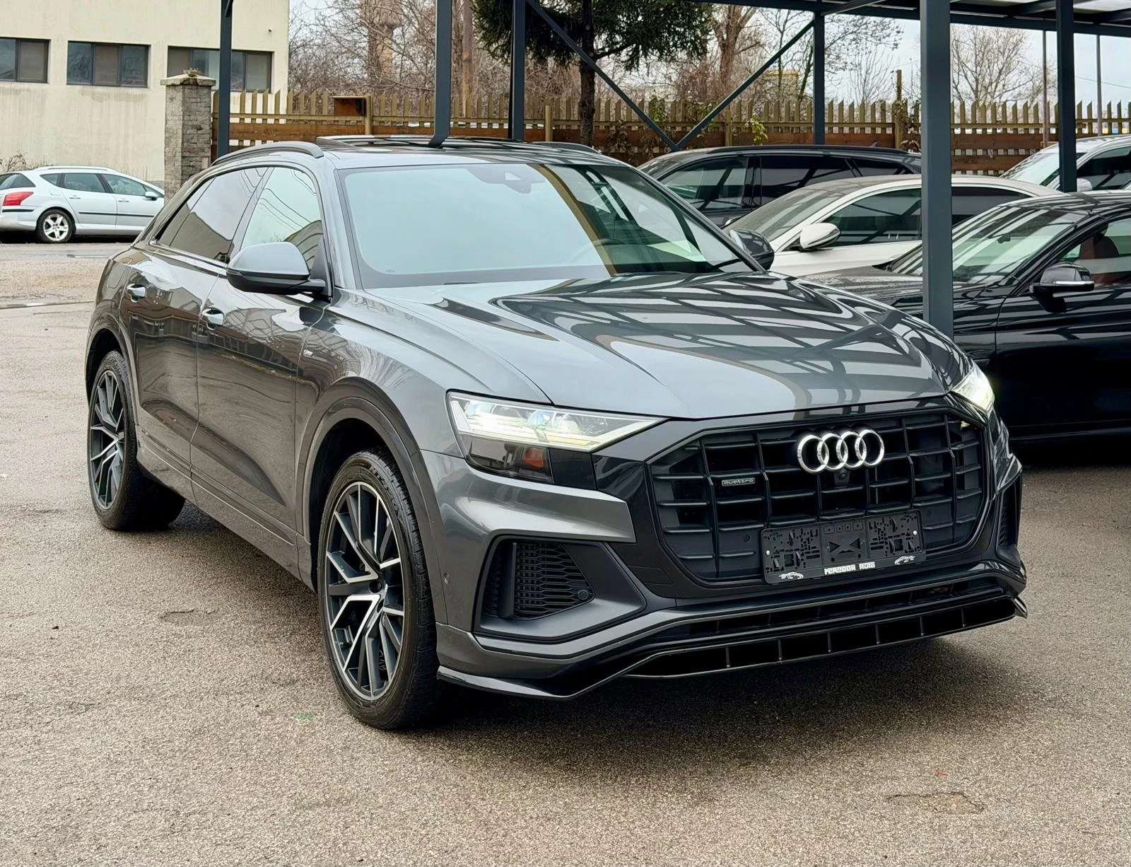 Audi Q8 55TFSI Progressiv S-Line BlackOptics | Mobile.bg � ����������� 1