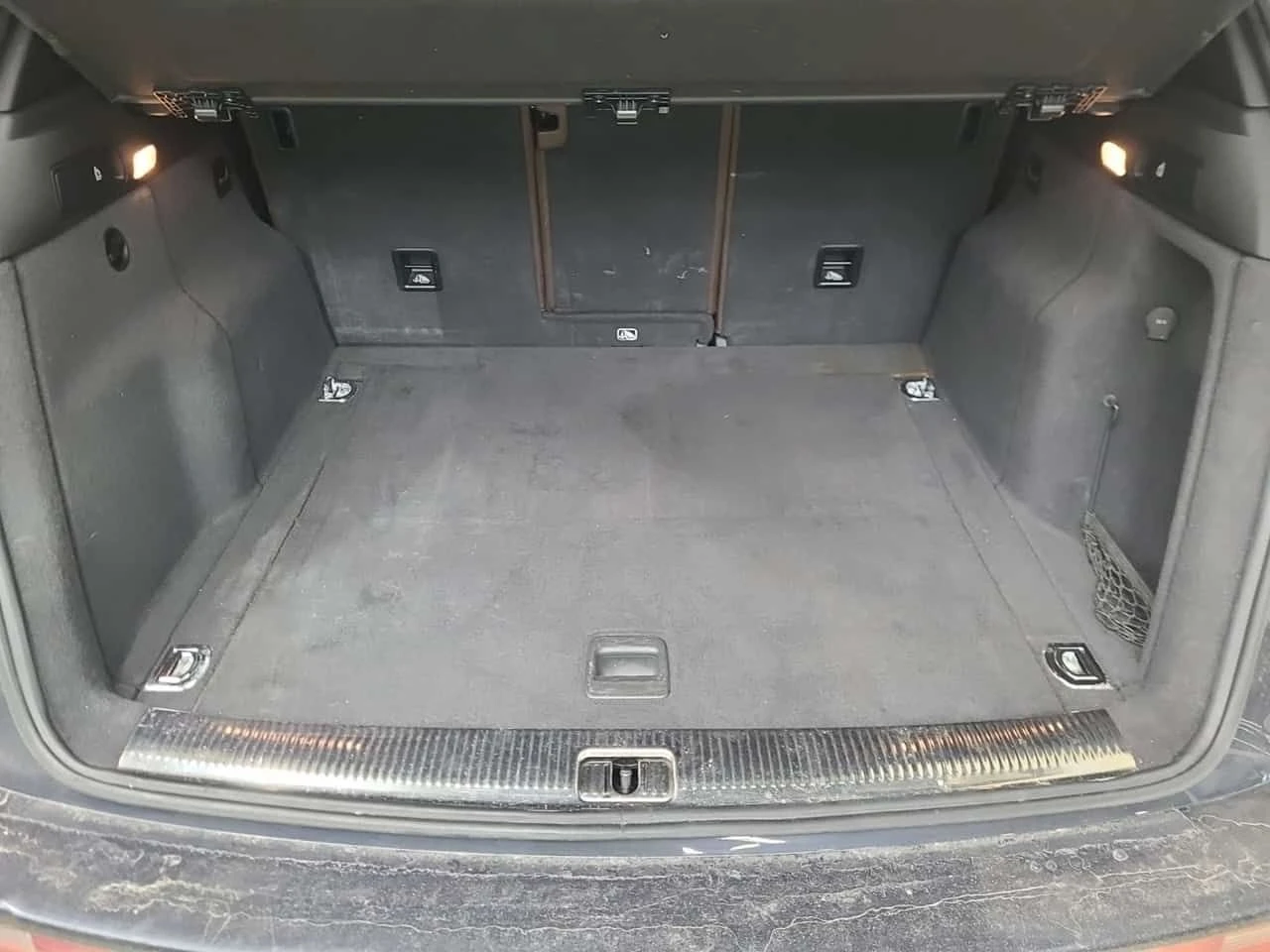 Audi Q5 2.0T PROGRESSIV| PANORAMA| ПАНОРАМА| ПАМЕТ| , снимка 14 - Автомобили и джипове - 53972377