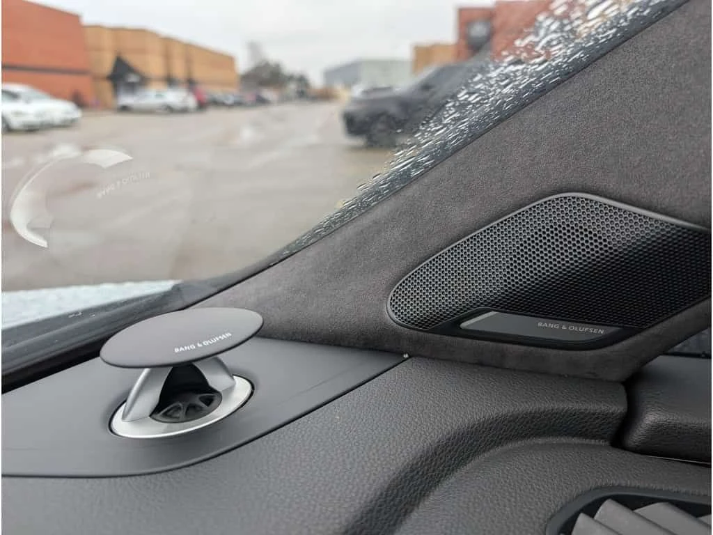 Audi Q7 Technik Special Edition| BANG & OLUFSEN| HUD| 360|, снимка 15 - Автомобили и джипове - 54126417