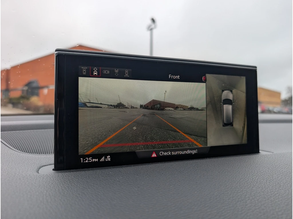 Audi Q7 Technik Special Edition| BANG & OLUFSEN| HUD| 360|, снимка 13 - Автомобили и джипове - 54126417