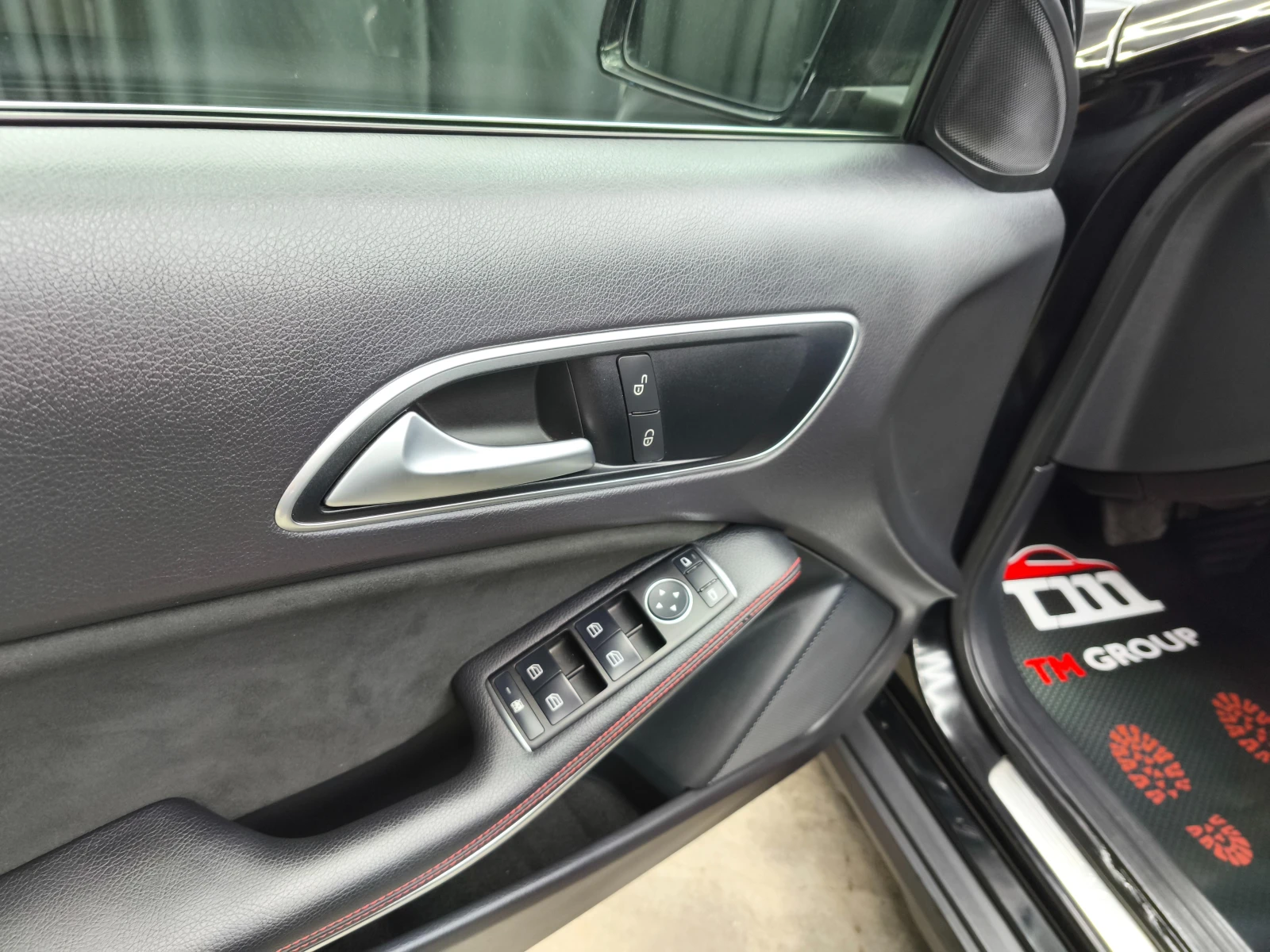 Mercedes-Benz GLA 200, снимка 8 - Автомобили и джипове - 54288628