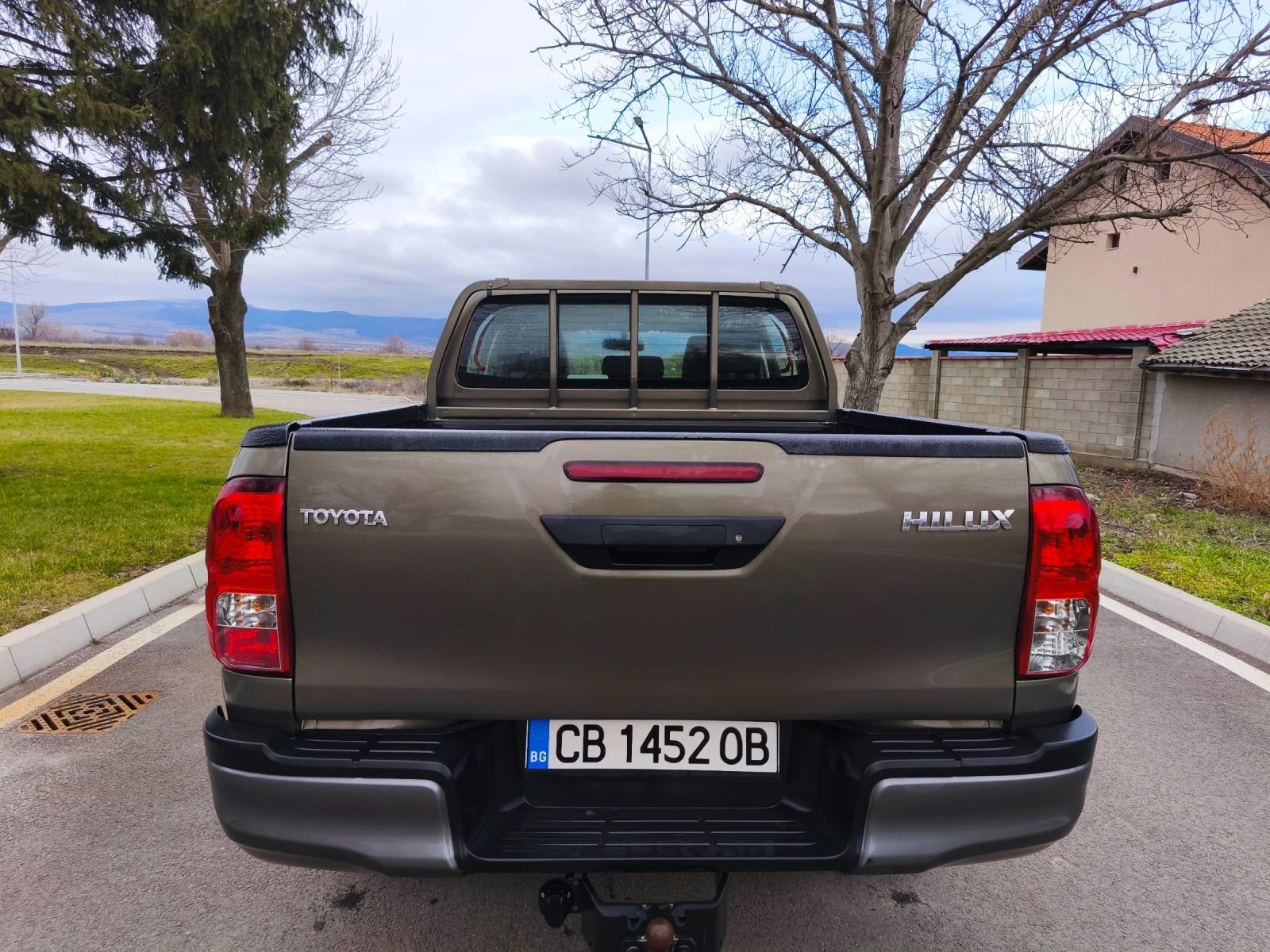 Toyota Hilux Double Cab, снимка 4 - Автомобили и джипове - 54459705
