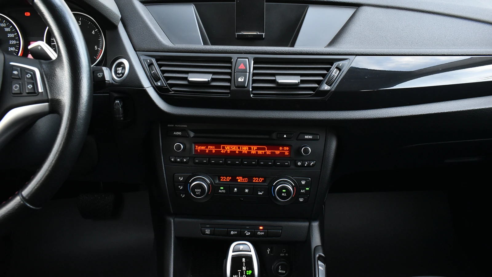 BMW X1 xDrive20d Sport Line Steptronic, снимка 14 - Автомобили и джипове - 54502502