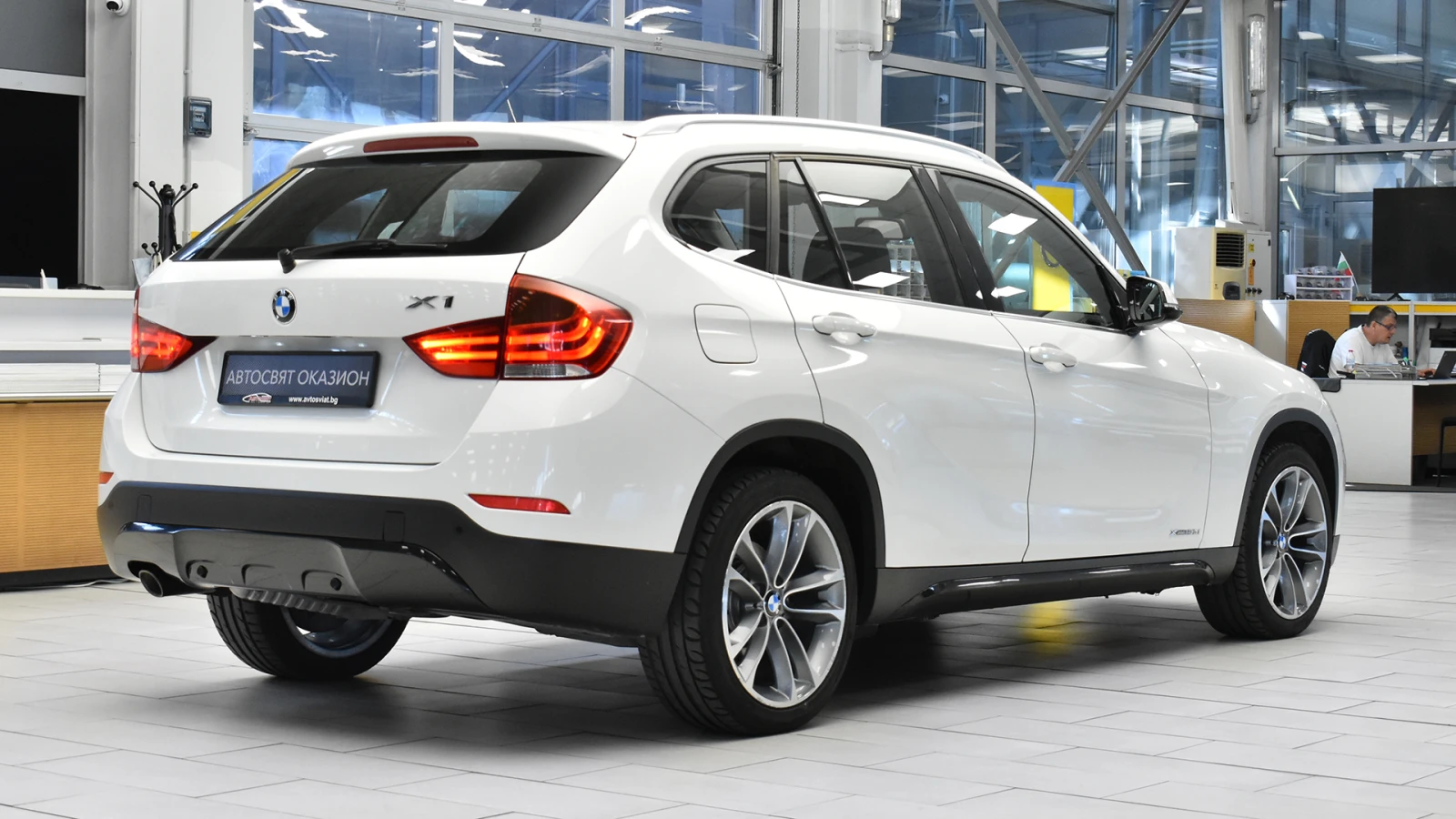 BMW X1 xDrive20d Sport Line Steptronic, снимка 6 - Автомобили и джипове - 54502502