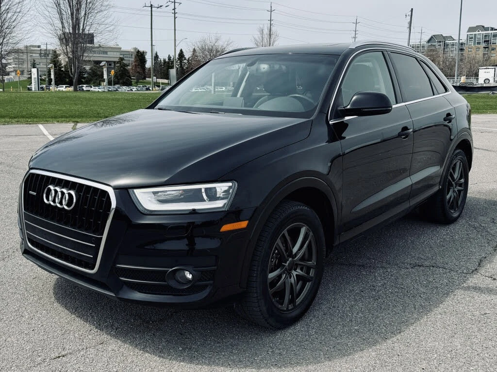 Audi Q3 * S-Line* * HeadUp* AвтоКредит* (ЦЕНА ДО БГ), снимка 3 - Автомобили и джипове - 54517856