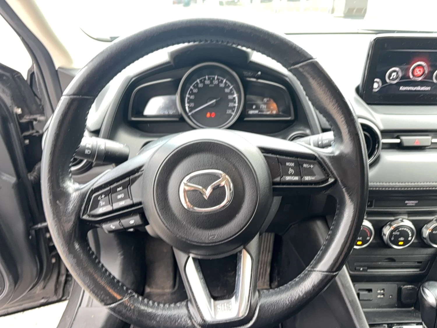Mazda CX-3 Vision 2.0 Бензин, снимка 5 - Автомобили и джипове - 55809281