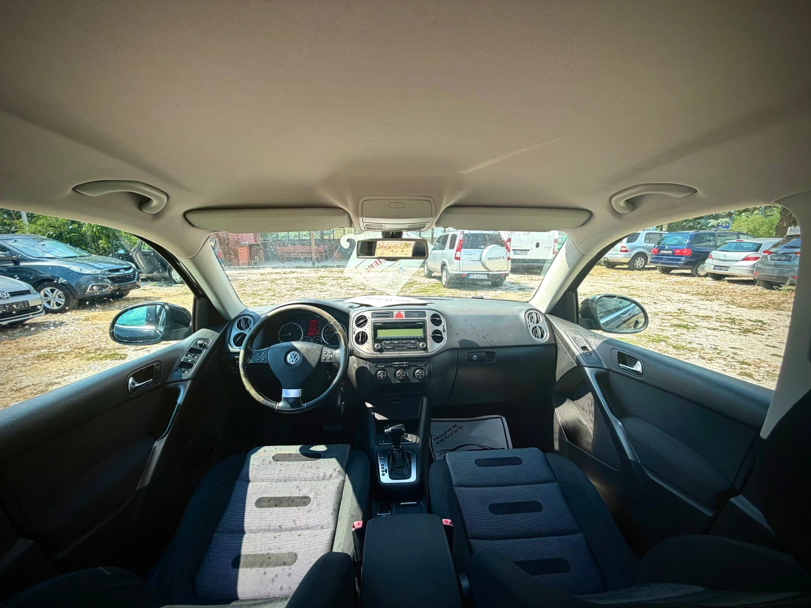 VW Tiguan 2.0TDI* 140к.с.* 4X4* АВТОМАТ, снимка 10 - Автомобили и джипове - 55845666