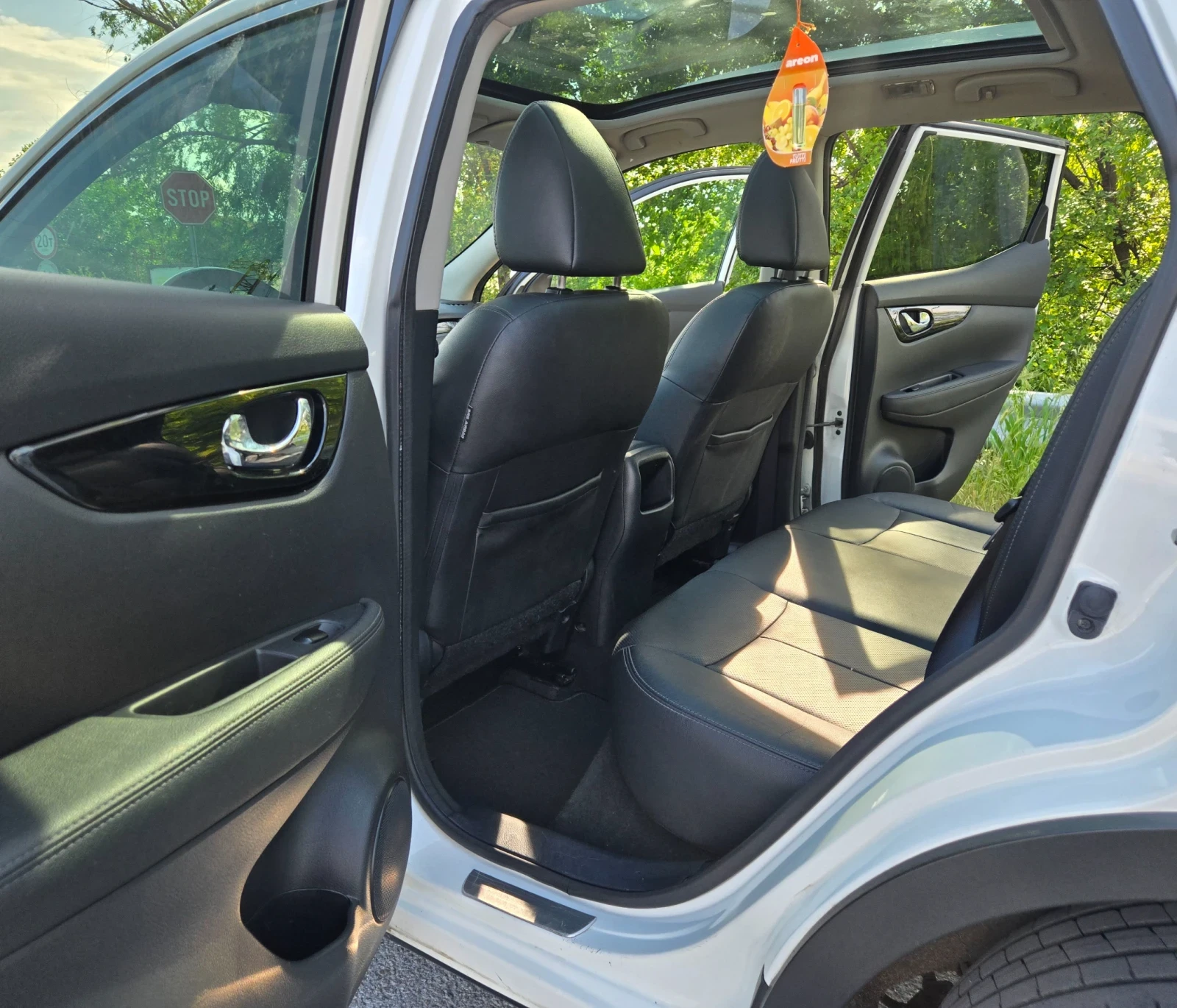 Nissan Qashqai  TEKNA 1.6 131кс.FULL LIMITED EDITIONS , снимка 8 - Автомобили и джипове - 56224989