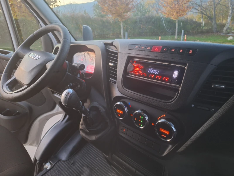 Iveco Daily 35C17 Хладилен Xarios 500, снимка 13 - Бусове и автобуси - 49601029