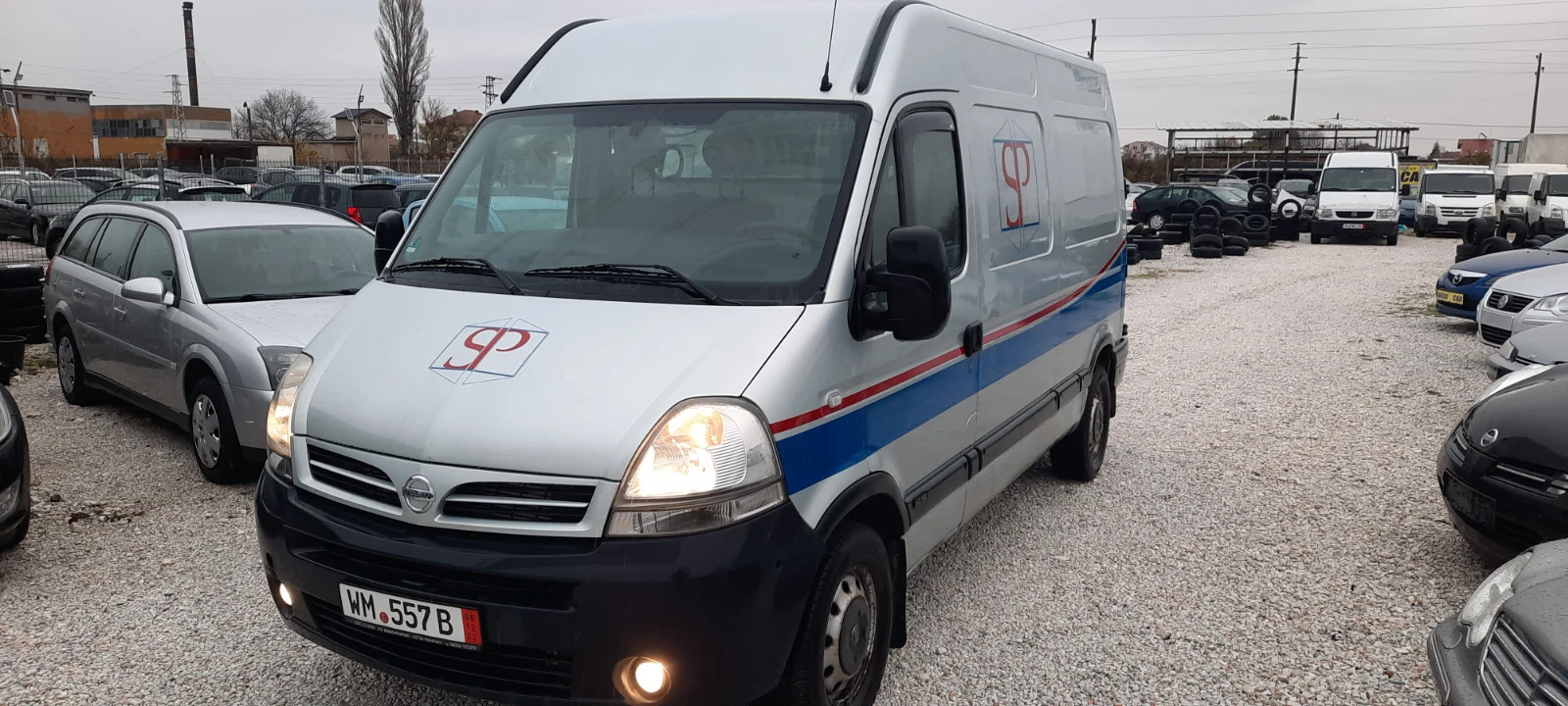 Nissan Interstar 2.5 d | Mobile.bg   1