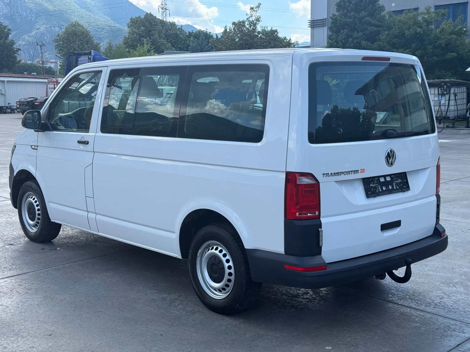 VW Transporter T6 2.0 TDI 9места* теглич* нов внос, снимка 6 - Бусове и автобуси - 55044701