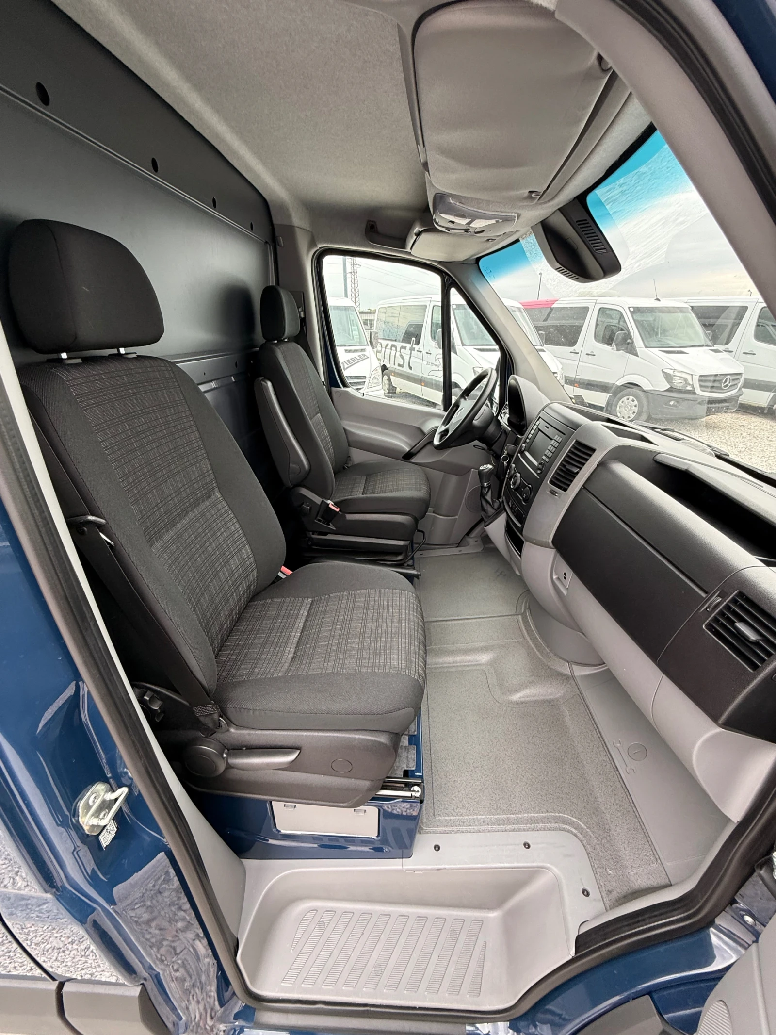 Mercedes-Benz Sprinter 319 3.0V6-����6-����������� | Mobile.bg � ����������� 11