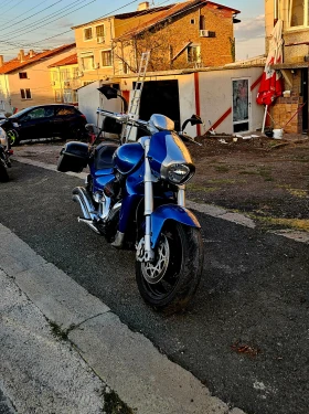 Suzuki Boulevard