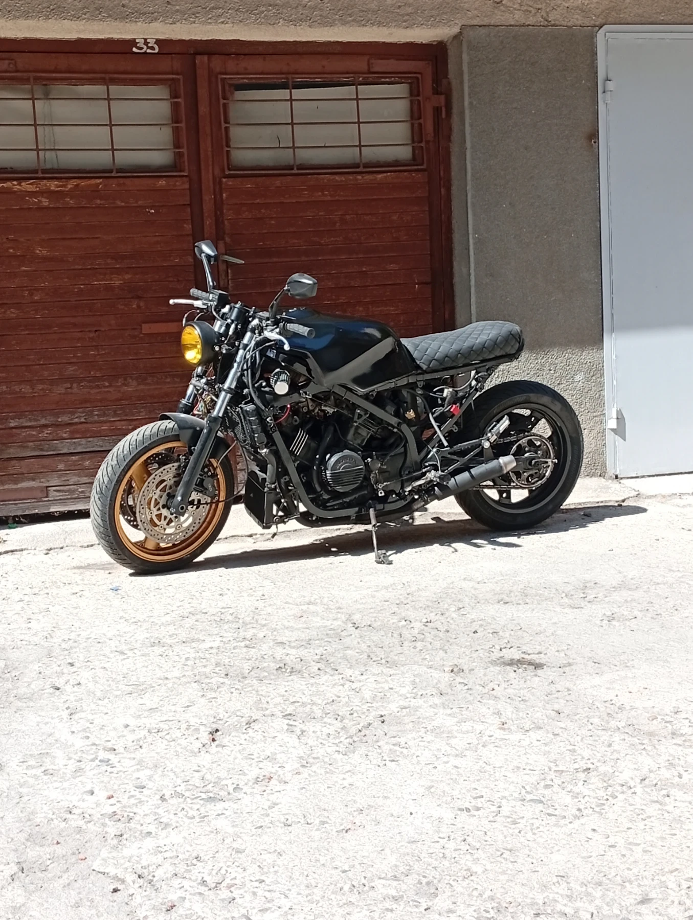 Honda Vf 1000 f2 - изображение 5