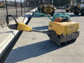 Валяк Dynapac 650кг със вибрация, снимка 1