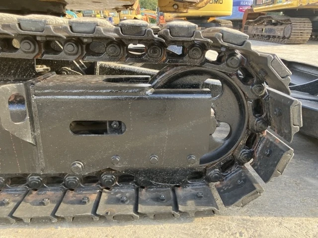 Багер Cat 303ECR / 3.2 тона / КАБИНА / ПЕРФЕКТЕН / НОВ ВНОС , снимка 6 - Индустриална техника - 55832564