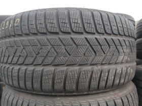      275/35R21