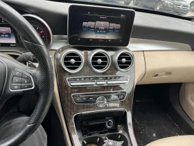 Mercedes-Benz C 300 CARFAX/ПАНОРАМА/ПРЕДСТАВИТЕЛСТВО НА MERCEDES , снимка 10
