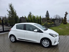 Toyota Yaris 1.5 Hybrid , снимка 11