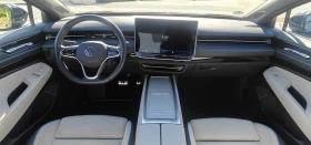 VW ID.7 PRO/82kwh/286hp/MATRIX/Mасаж/HUD/SOH100%, снимка 9