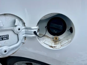 Toyota Auris 1.8 Hybrid - LPG, снимка 11