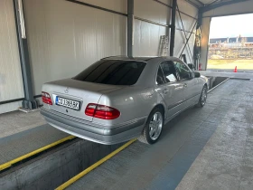 Mercedes-Benz E 220, снимка 5