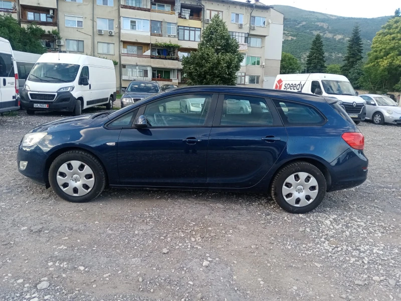 Opel Astra 1.7cdti, снимка 2 - Автомобили и джипове - 45935040