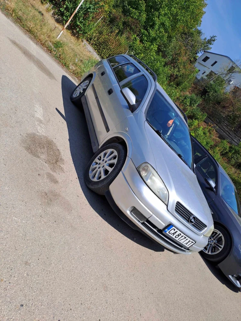 Opel Astra, снимка 1 - Автомобили и джипове - 47133222