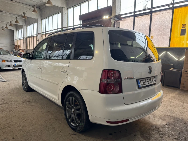 VW Touran DSG 1.4 TSI Ecofuel, снимка 6 - Автомобили и джипове - 49259623