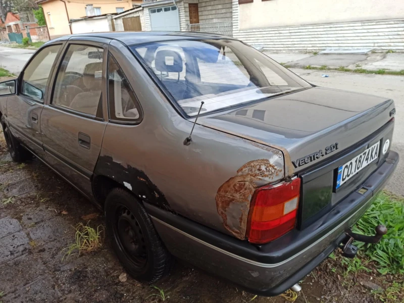 Opel Vectra, снимка 8 - Автомобили и джипове - 48069746