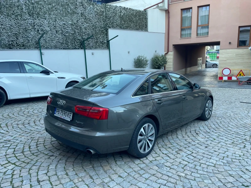 Audi A6 HYBRID, снимка 3 - Автомобили и джипове - 48547740