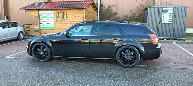 Chrysler 300c, снимка 7 - Автомобили и джипове - 48618422