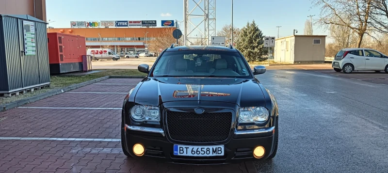 Chrysler 300c, снимка 2 - Автомобили и джипове - 48618422