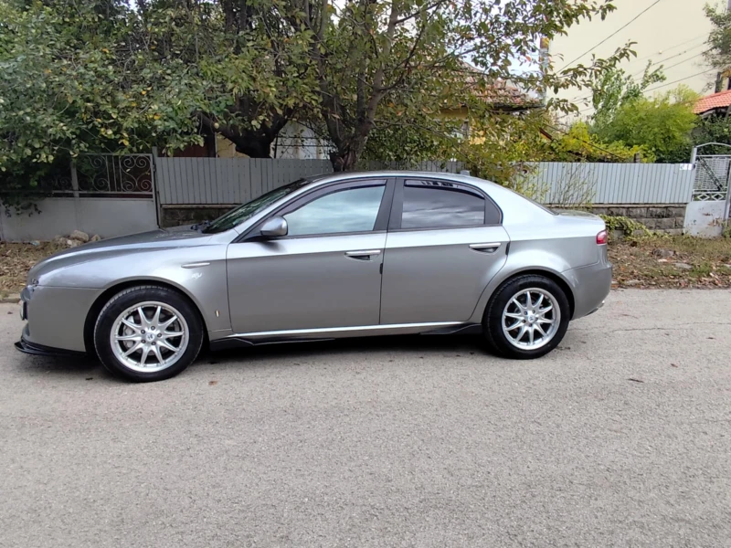 Alfa Romeo 159 1.8 MPI газ/бензин, снимка 4 - Автомобили и джипове - 52030648