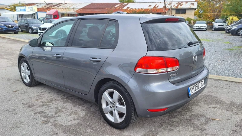 VW Golf, снимка 7 - Автомобили и джипове - 52960404