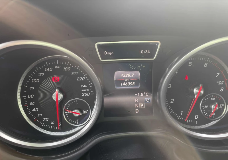 Mercedes-Benz GLS 450, снимка 9 - Автомобили и джипове - 52661843