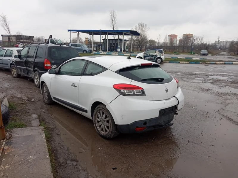 Renault Megane 1.5DCI tip K9K J*, снимка 3 - Автомобили и джипове - 32418413