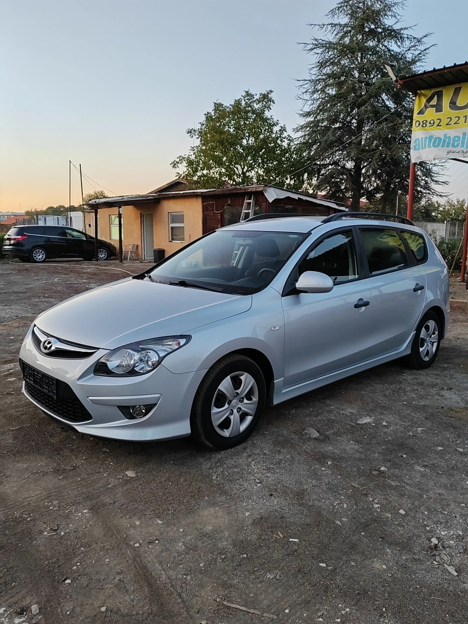 Hyundai I30 1.6d, 116к.с. SW - изображение 4