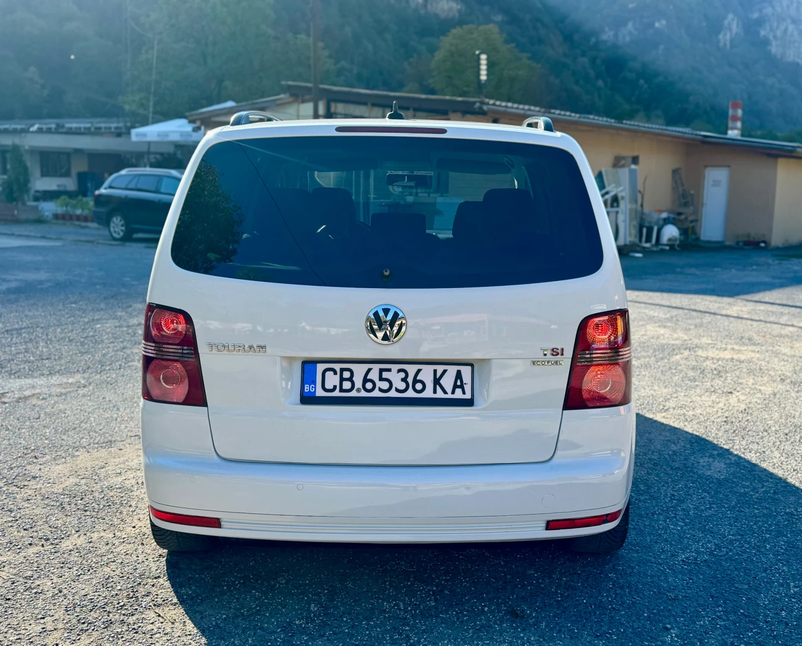 VW Touran DSG 1.4 TSI Ecofuel - изображение 5