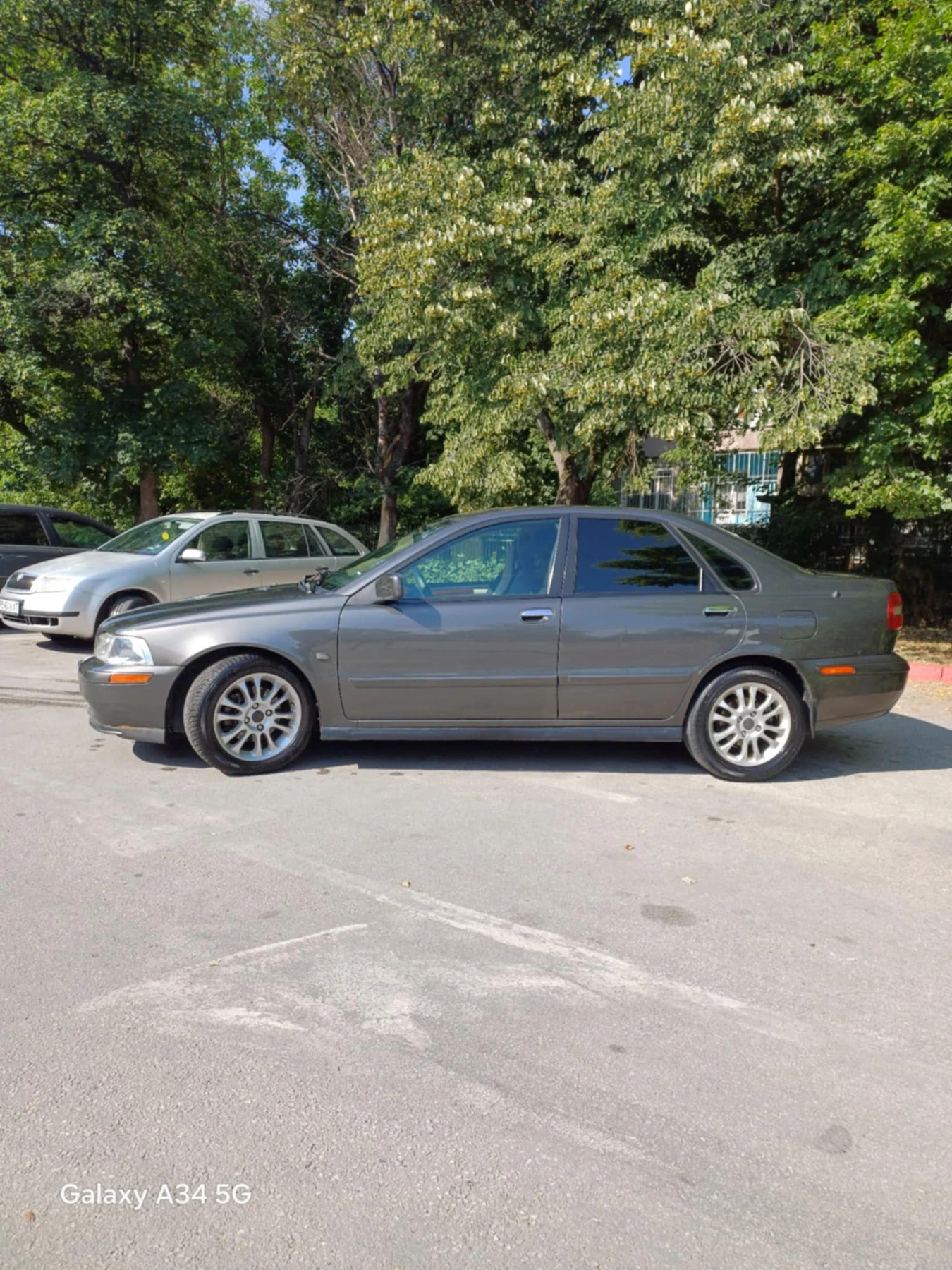 Volvo S40  - изображение 2