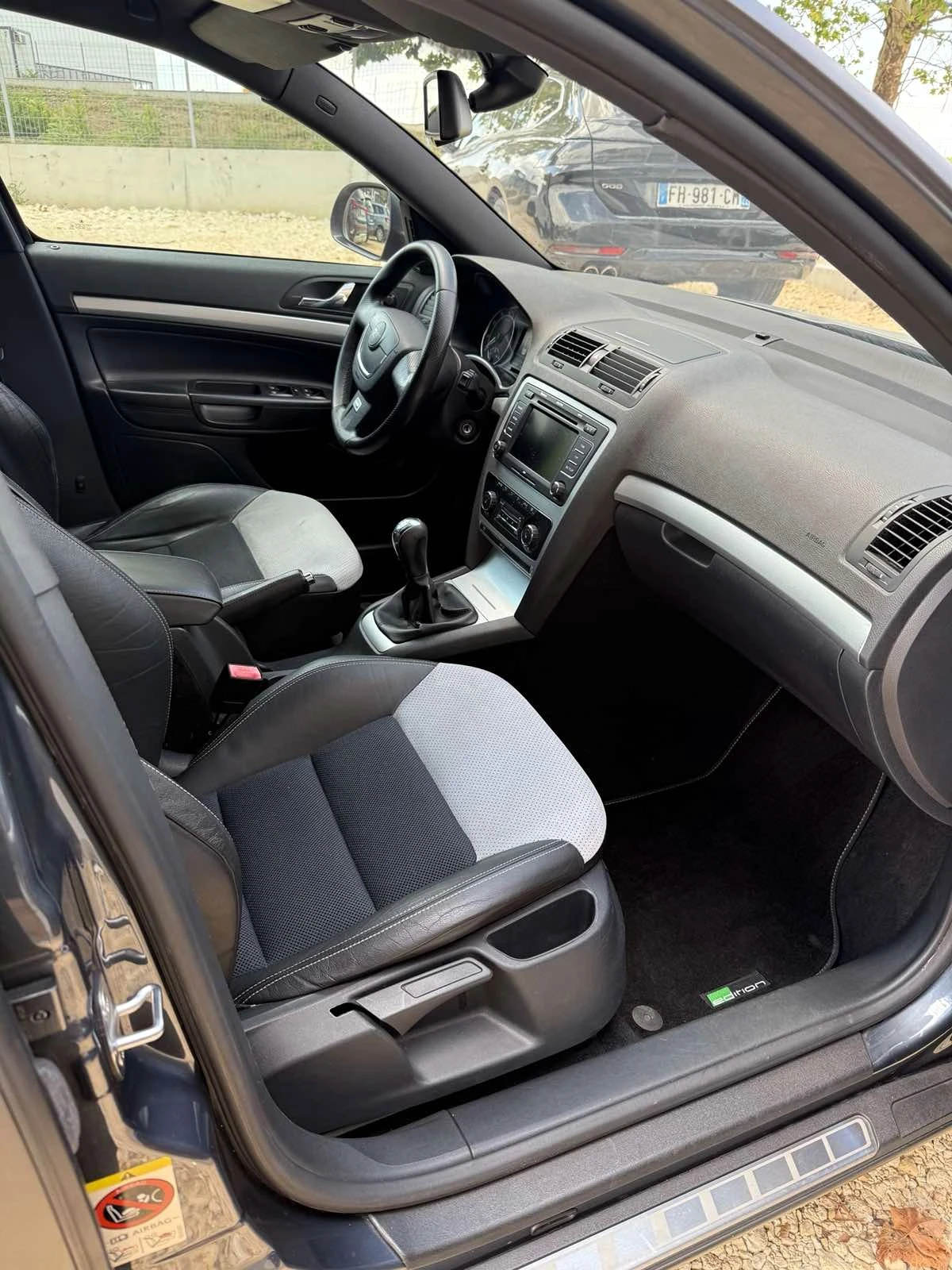 Skoda Octavia  2.0 TSI RS 200кс, ТУНИНГ - изображение 9
