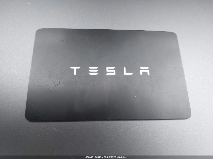 Tesla Model Y U   U All Wheel Drive - изображение 3