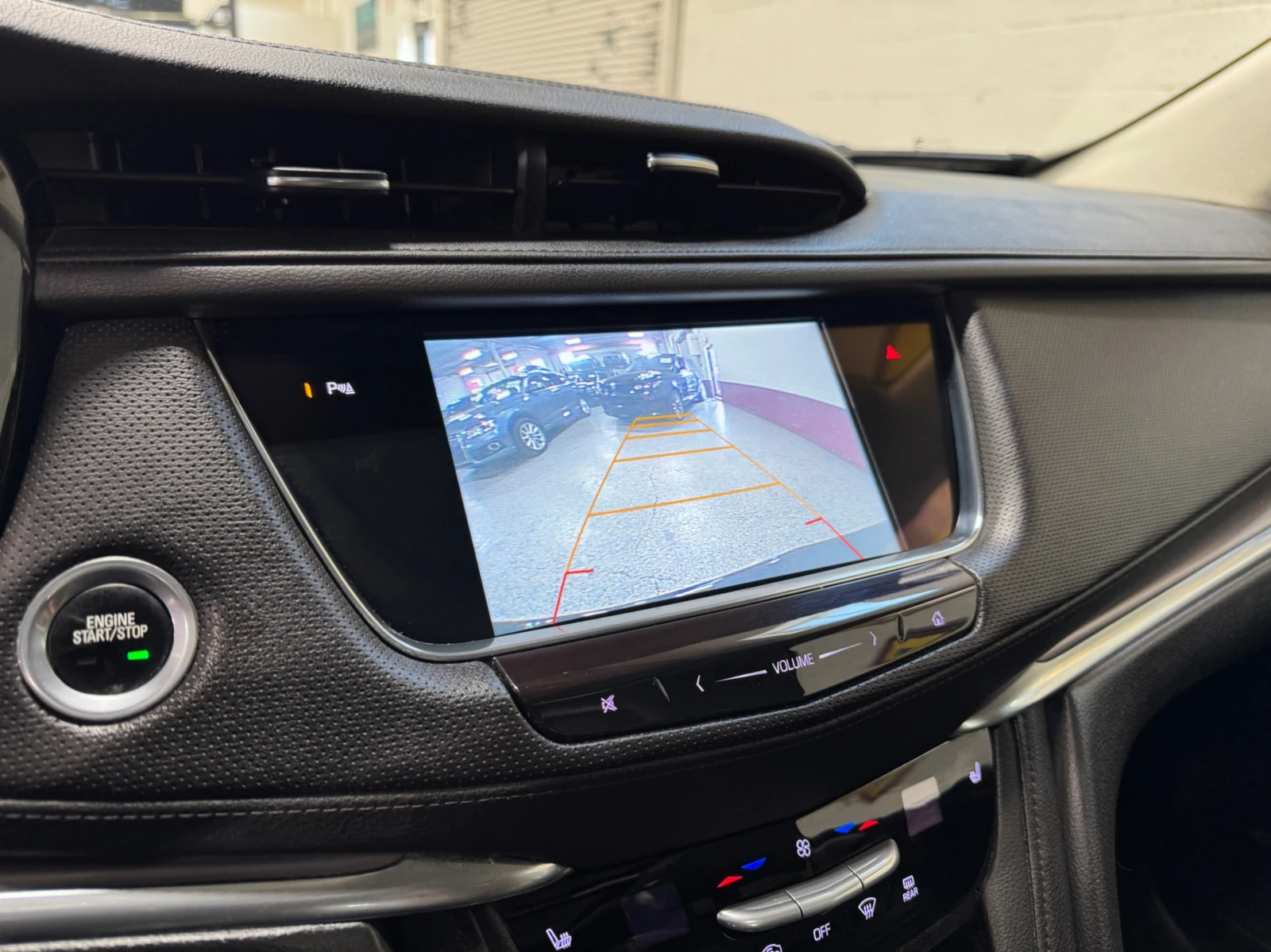 Cadillac XT5 3.6 AWD / Luxury / Carplay / PANO | Mobile.bg   11