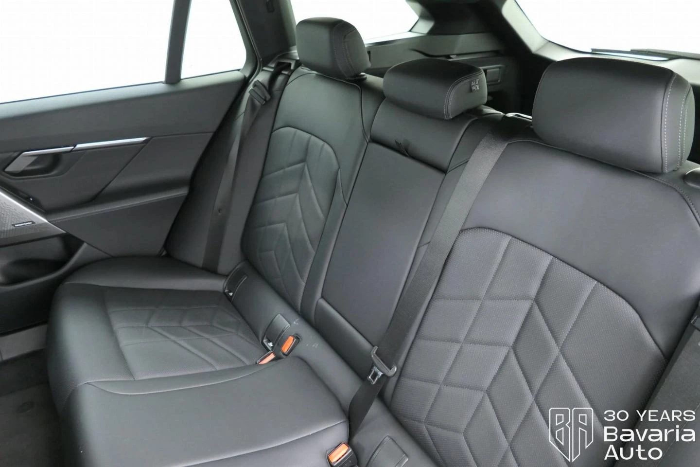 BMW 520 d Touring M Sport Paket Steptronic - изображение 8