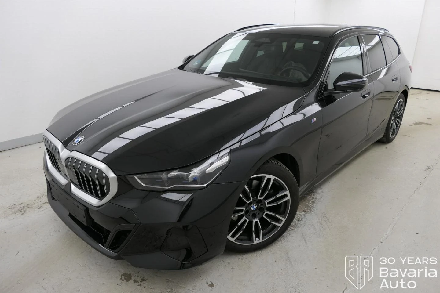 BMW 520 d Touring M Sport Paket Steptronic | Mobile.bg   1
